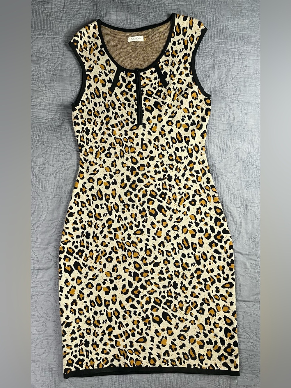 Calvin Klein Leopard Animal Print Size: Medium Stretch Knit Sleeveless Dress